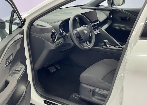 Vehicle image 6 Vehicle image 6