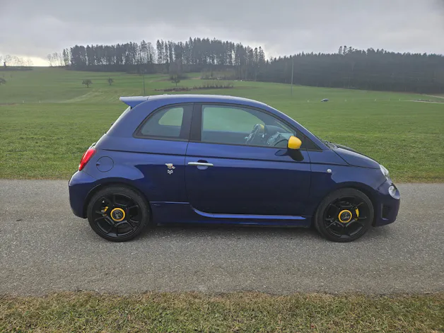 Fiat 595 Abarth 1.4 T-Jet 165 F595