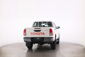 https://vehicle.imgix.net/3787609/b14ac972-4b11-432d-8c7c-1e9a036b7fca.jpg