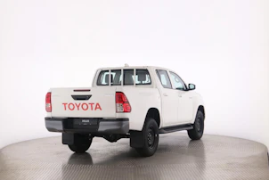 Fahrzeugbild TOYOTA Hilux Double Cab.-Pick-up 2.8 D-4D 204 Comfort