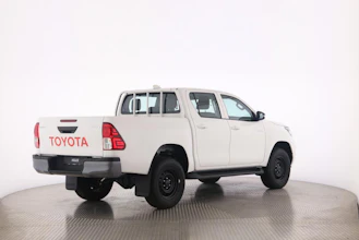 https://vehicle.imgix.net/3787609/fc9d797d-7d58-4211-9863-14ef9efc0455.jpg
