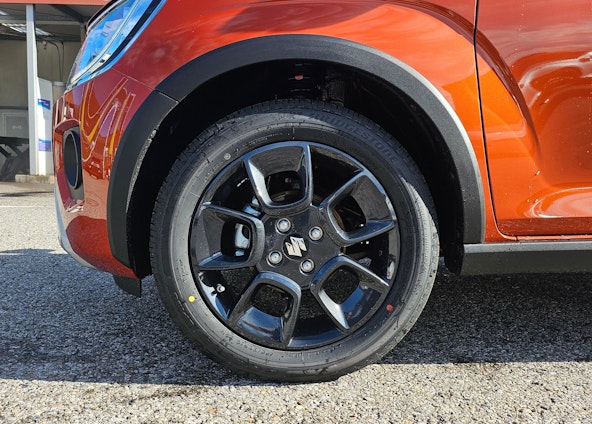 Vehicle image 8 Vehicle image 8