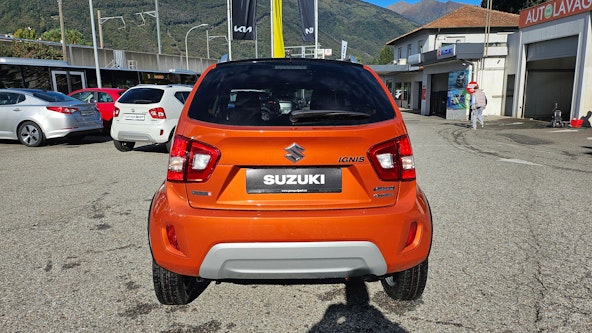 Vehicle image 5 Vehicle image 5