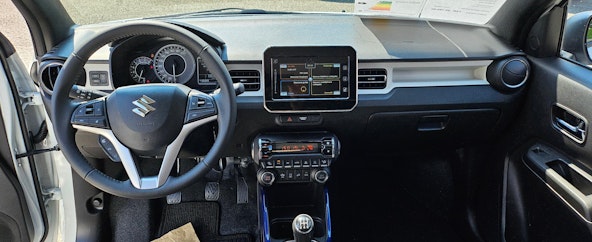 Vehicle image 20
