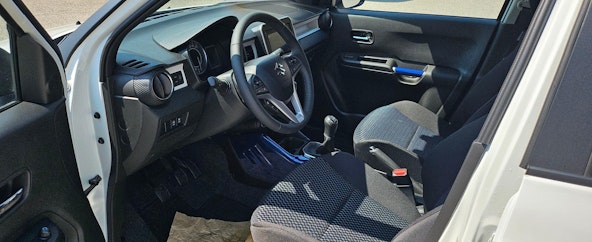 Vehicle image 21