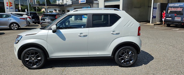 Vehicle image 3 Vehicle image 3