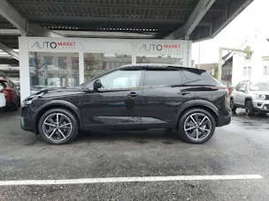 Nissan Qashqai 1.3 DIG-T 158 Tekna 4x4
