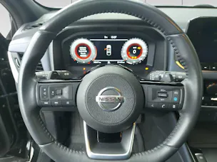 Nissan Qashqai 1.3 DIG-T 158 Tekna 4x4