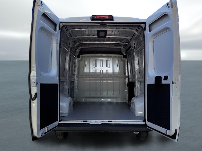Vehicle image TOYOTA PROACE MAX