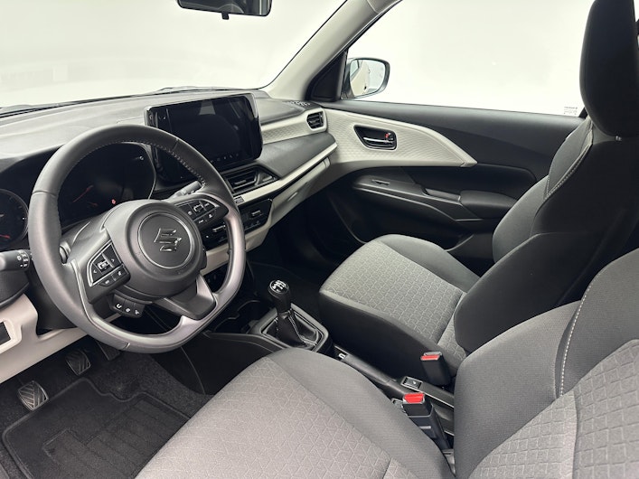 Vehicle image SUZUKI SWIFT