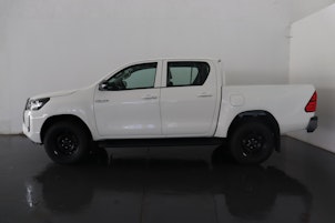 Vehicle image TOYOTA Hilux Double Cab.-Pick-up 2.8 D-4D 204 Comfort