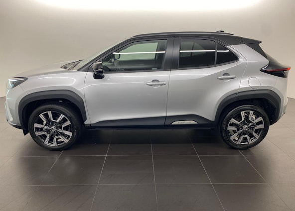 Vehicle image 2 Vehicle image 2