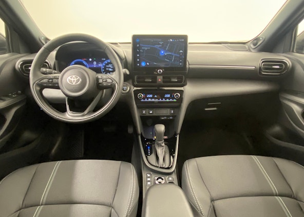 Vehicle image 6 Vehicle image 6