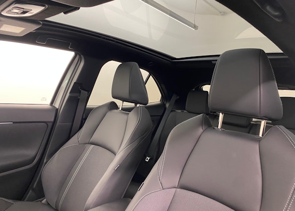 Vehicle image 8 Vehicle image 8