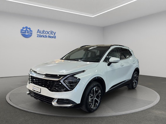 First vehicle image