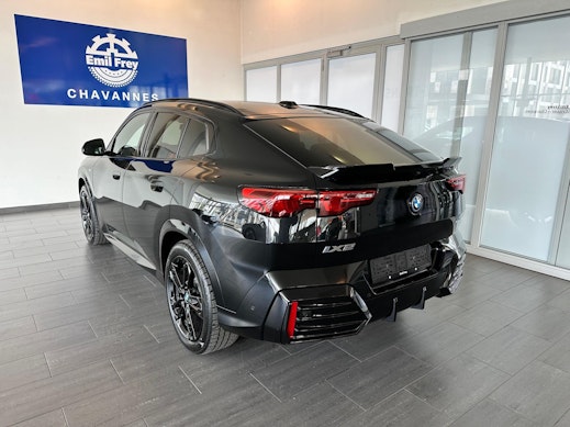 BMW iX2 30 xDrive 1
