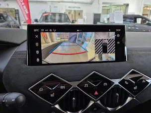 DS Automobiles 3 Hybrid 145ch Automatique Ligne Noire