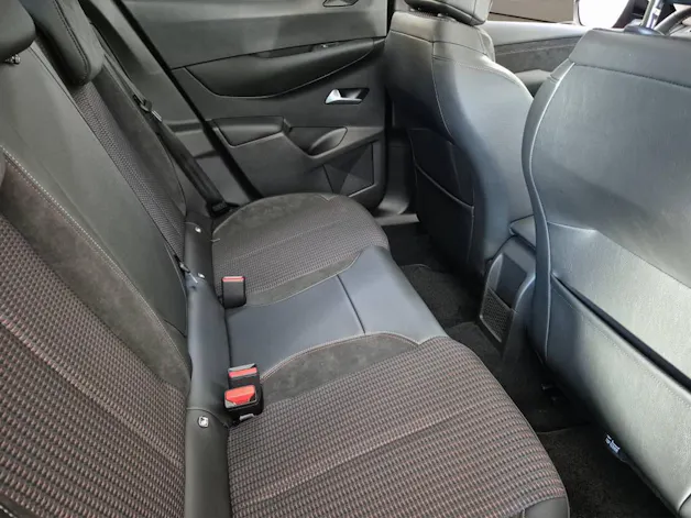 DS Automobiles 3 Hybrid 145ch Automatique Ligne Noire