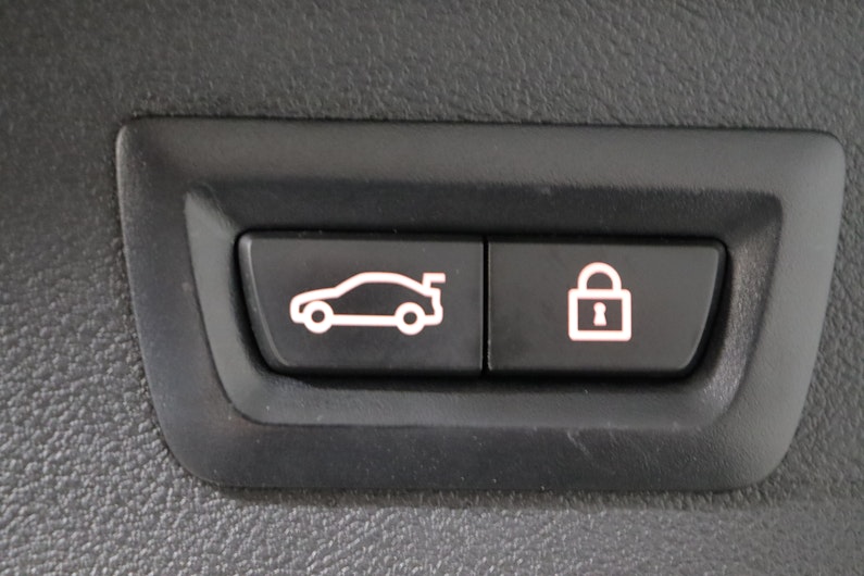 Vehicle image BMW X3