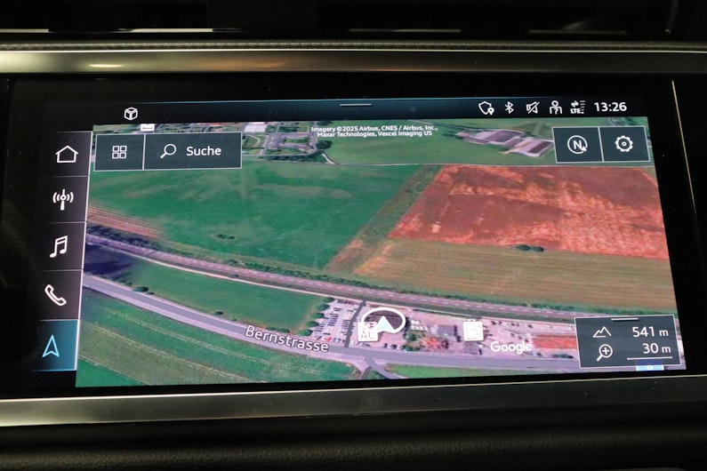 Vehicle image AUDI Q3