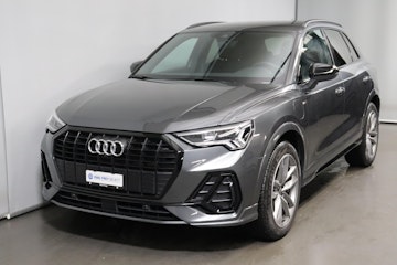 Vehicle image AUDI Q3 1.4 45 TFSI e S line S-Tronic