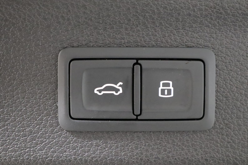 Vehicle image AUDI Q3