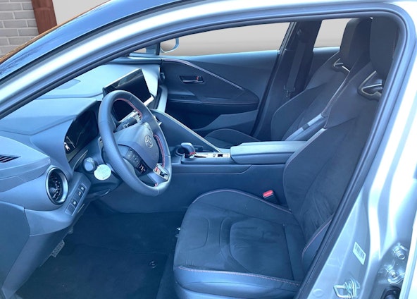 Vehicle image 6 Vehicle image 6