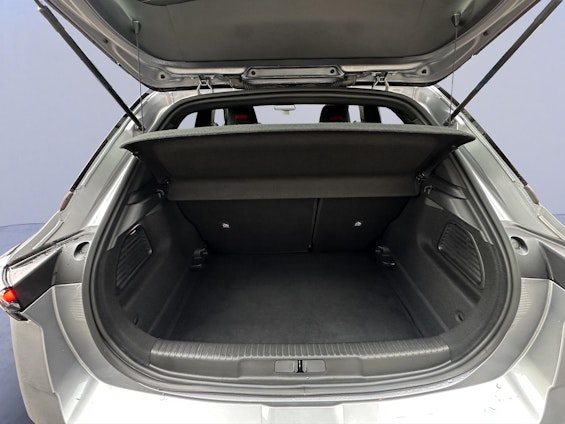 Vehicle image 11 Vehicle image 11