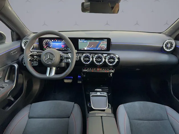 Mercedes-Benz A 180 AMG Line