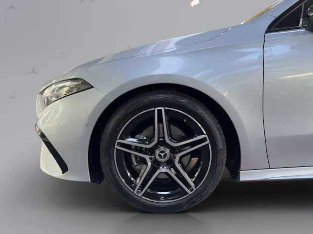 Mercedes-Benz A 180 AMG Line