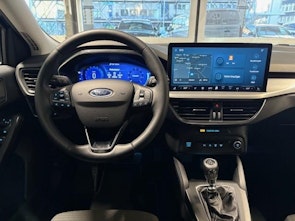 Vehicle image FORD Focus Station Wagon 1.0i EcoB Hybrid 125 Cool & Connect