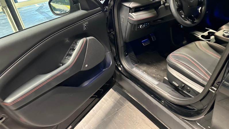 Vehicle image FORD MUSTANG MACH-E