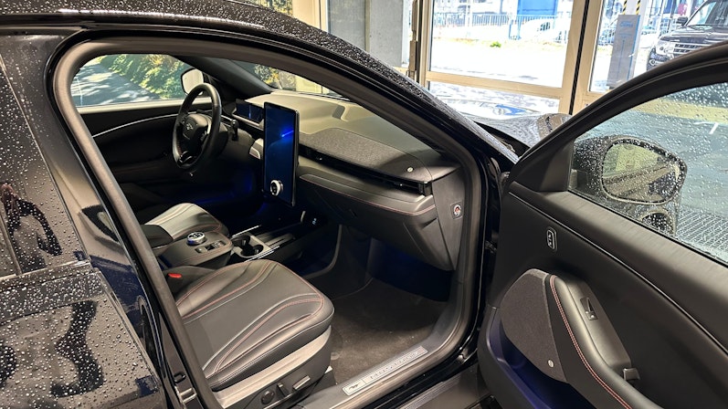 Vehicle image FORD MUSTANG MACH-E