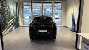 Vehicle image FORD Mustang Mach-E Standard AWD