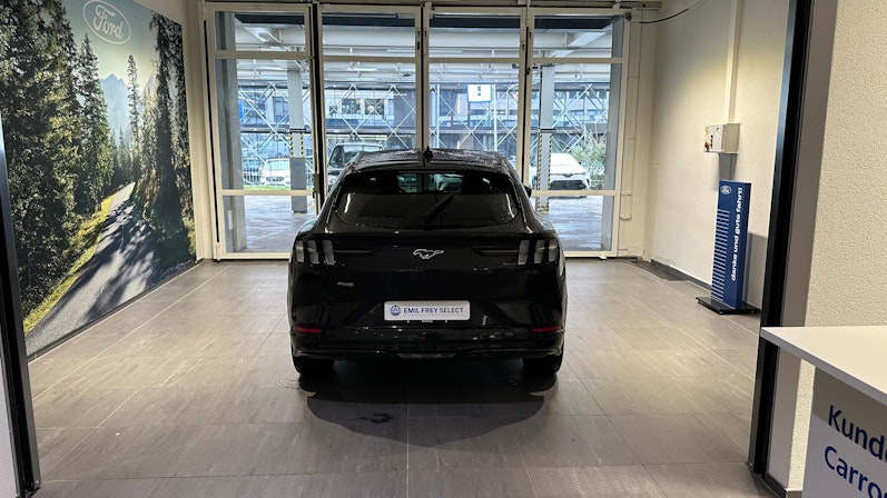 Vehicle image FORD MUSTANG MACH-E