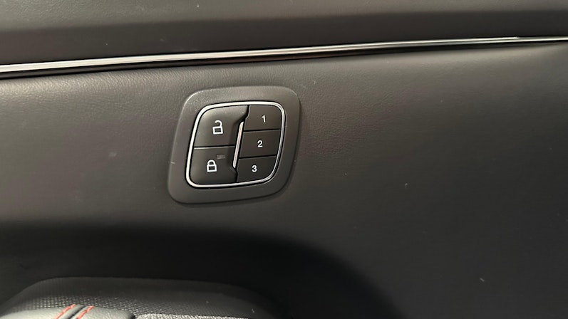 Vehicle image FORD MUSTANG MACH-E