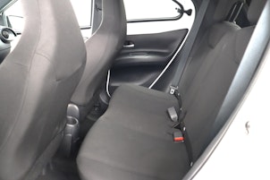 Vehicle image TOYOTA Aygo X 1.0 VVT-i Trend