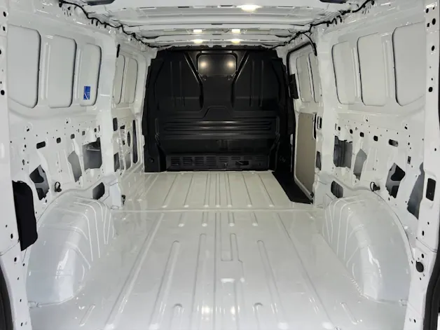 Ford Transit Custom Van 320 L2 2.5 Duratec 233 Trend PHEV