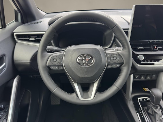 Vehicle image 12 Vehicle image 12