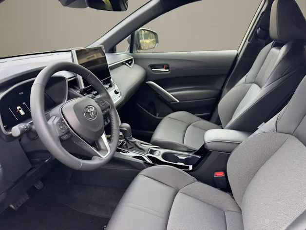 Toyota Corolla Cross 2.0 HSD Trend AWD-i
