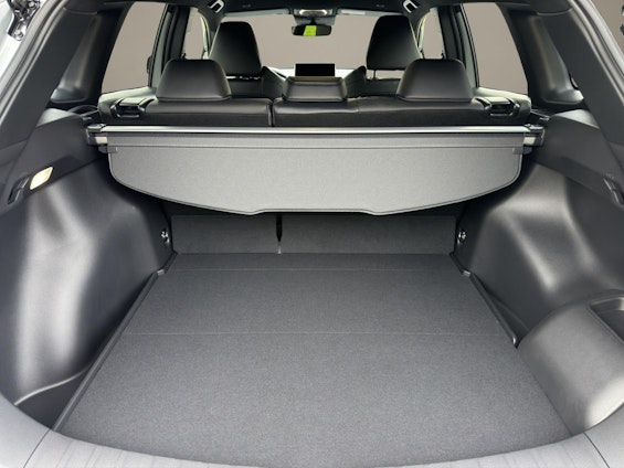 Vehicle image 16 Vehicle image 16