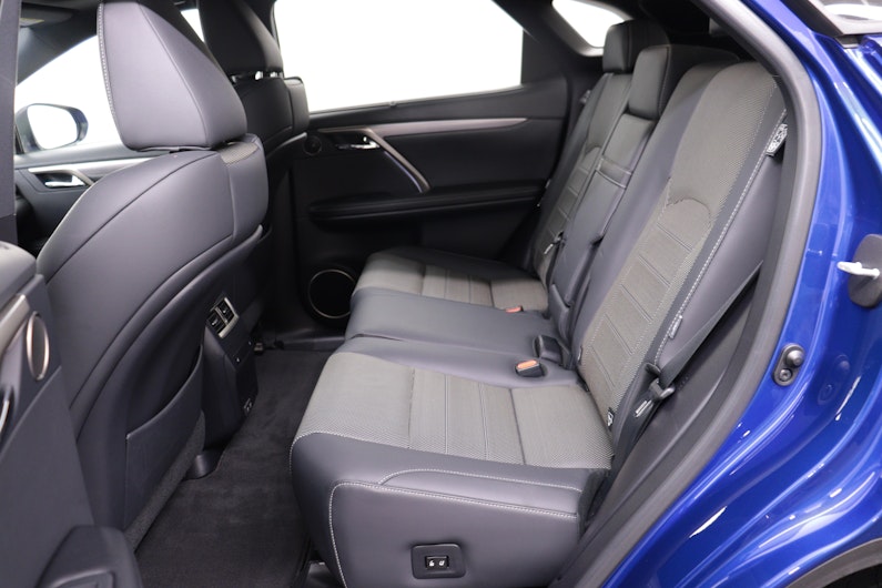 Vehicle image LEXUS RX