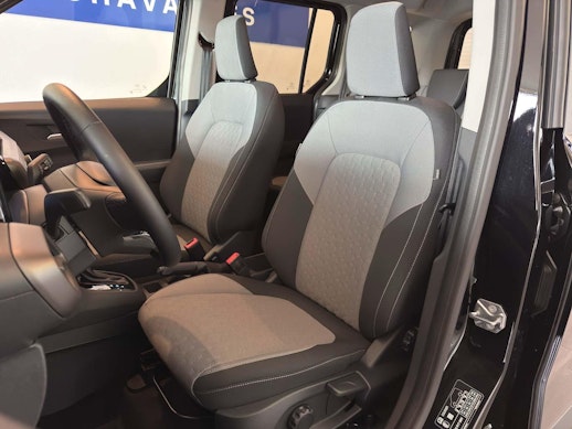 FORD Tourneo Courier 1.0 EcoBoost Titanium 3