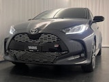 First vehicle image