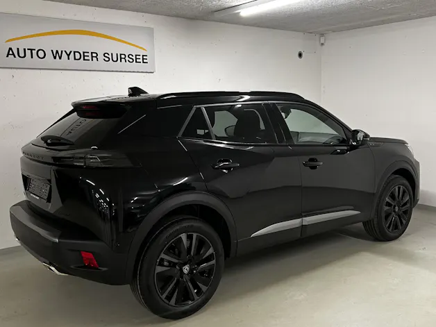 Peugeot 2008 1.2 Hybrid GT