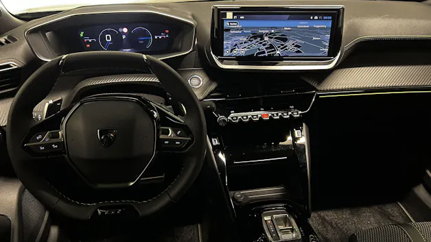 Peugeot 2008 1.2 Hybrid GT