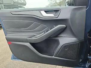Ford Focus 1.0i EcoB Hybrid 155 ST-Line X