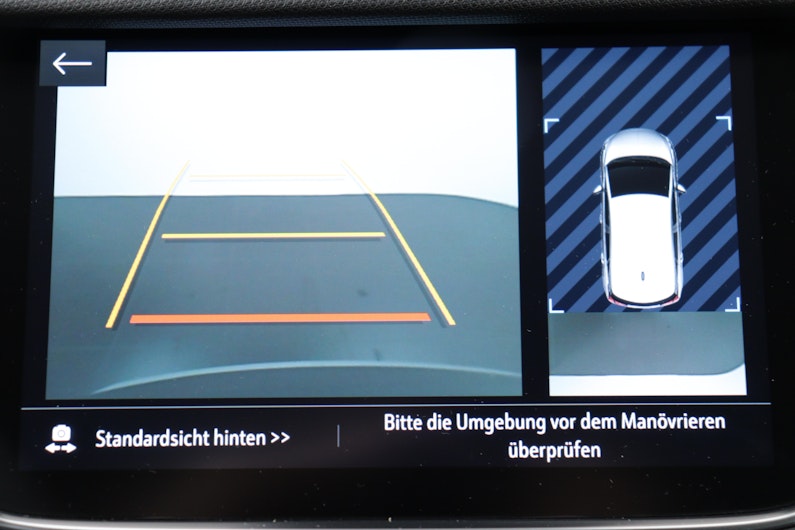 Vehicle image OPEL CROSSLAND