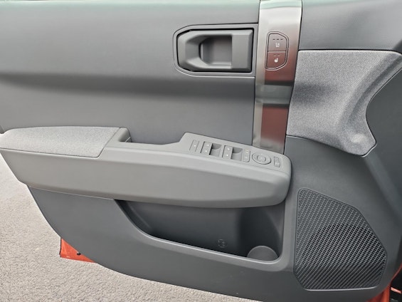 Vehicle image 11 Vehicle image 11