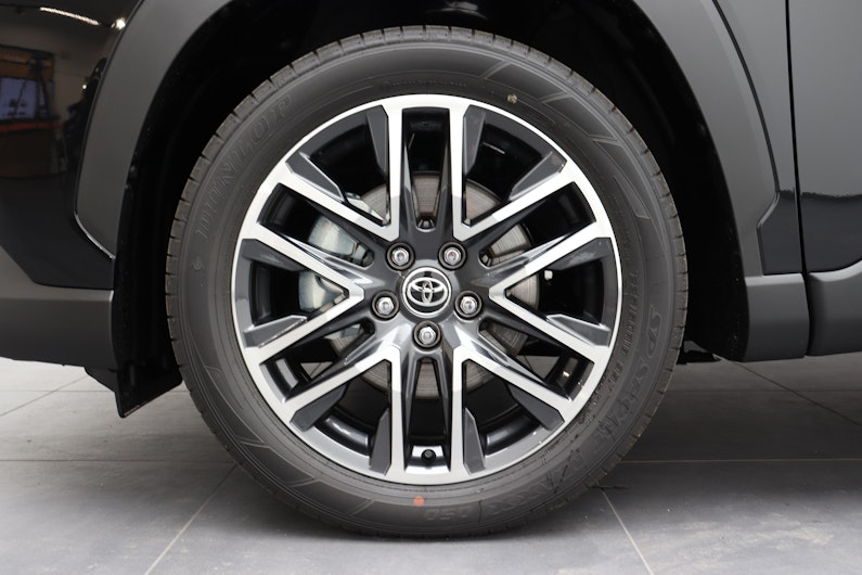 Vehicle image TOYOTA COROLLA CROSS